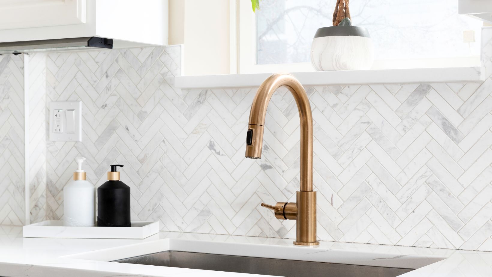 Faucet Replacement or Upgrade - Replacement Services - Handyman Telly - Marysville, WA 004
